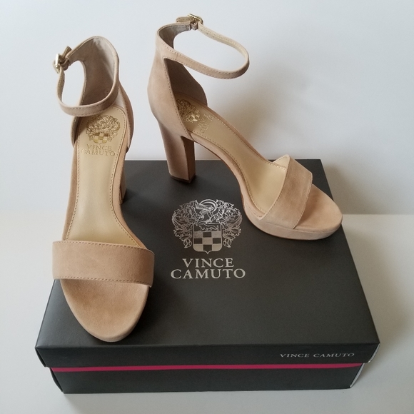 sathina platform sandal